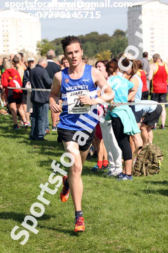 Senior mens and veteran relays, Sunderland Harriers Cross Country Relays, Farringdon, Sunderland . Photo: David T. Hewitson/Sports for All Pics